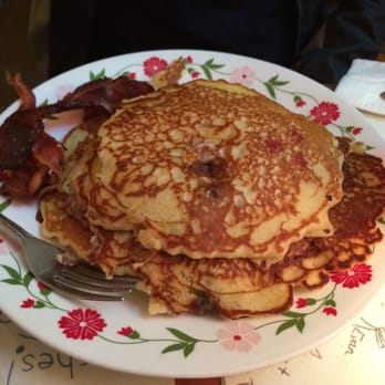 Peach's - Berry pancakes! So full of berries!! - Breakfast & Brunch Near Me - North Conway, New Hampshire Peach's - Berry pancakes! So full of berries!! - Breakfast & Brunch Near Me - North Conway, New Hampshire
