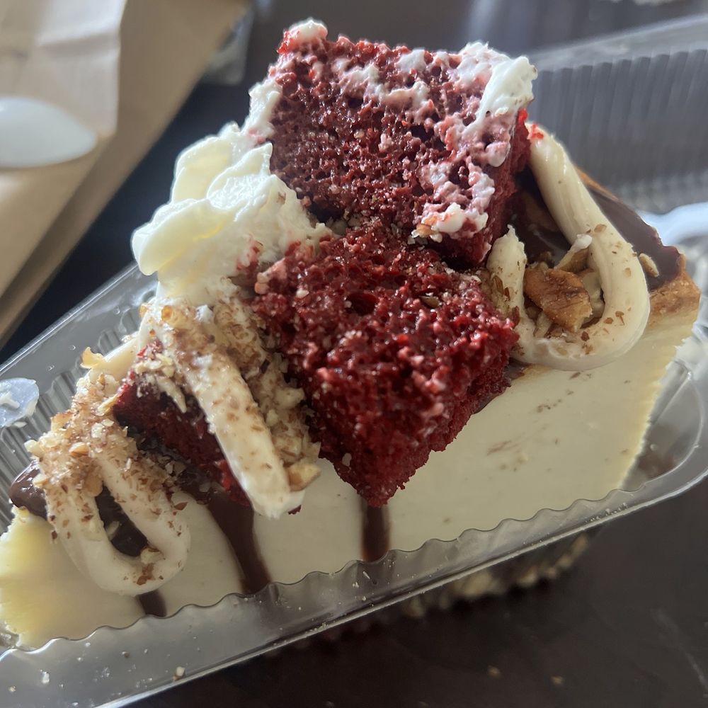 Mak & Cheesecakes - Red Velvet Cheesecake (special) - Desserts Near Me - Greenville, South Carolina