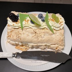 Schweizerbageriet - Banana Roll Cake