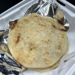 Ebenezer - Pupusa Revuelta