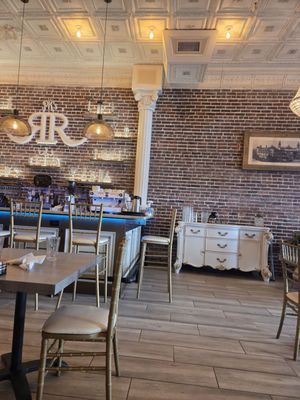 PK’s Roosevelt Room by null