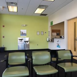 Quest Diagnostics - Waiting area and front desk check-in.