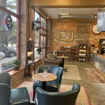 Oliver Gospel Roastery - View of front entrance and coffee bar - Coffee Roasteries Near Me - Columbia, South Carolina Oliver Gospel Roastery - View of front entrance and coffee bar - Coffee Roasteries Near Me - Columbia, South Carolina