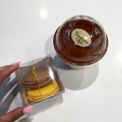 Sweet Hut by null