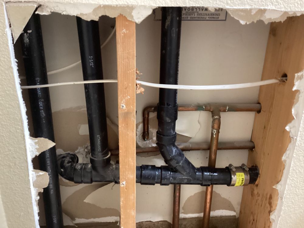 Slide of Wolfe Plumbing