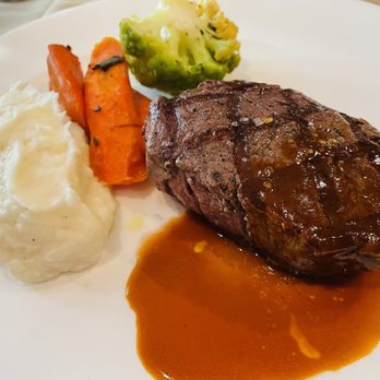 Porterhouse - 8 oz steak - Steakhouses Near Me - San Mateo, California Porterhouse - 8 oz steak - Steakhouses Near Me - San Mateo, California