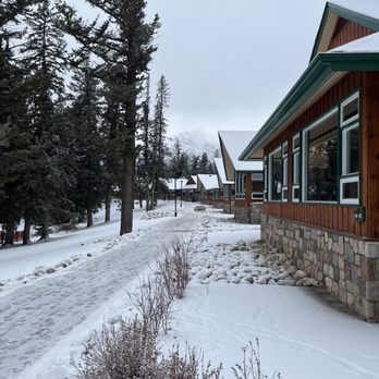 Fairmont Jasper Park Lodge - Hotels Near Me - Jasper, Alberta