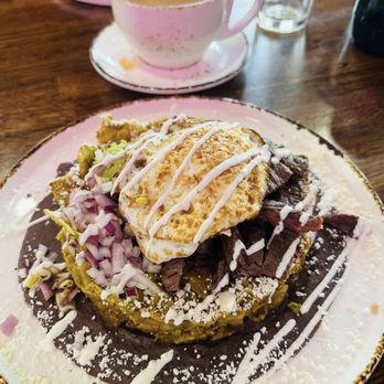 Madres Brunch - Chilaquiles verdes with steak - Breakfast & Brunch Near Me - Bellflower, California