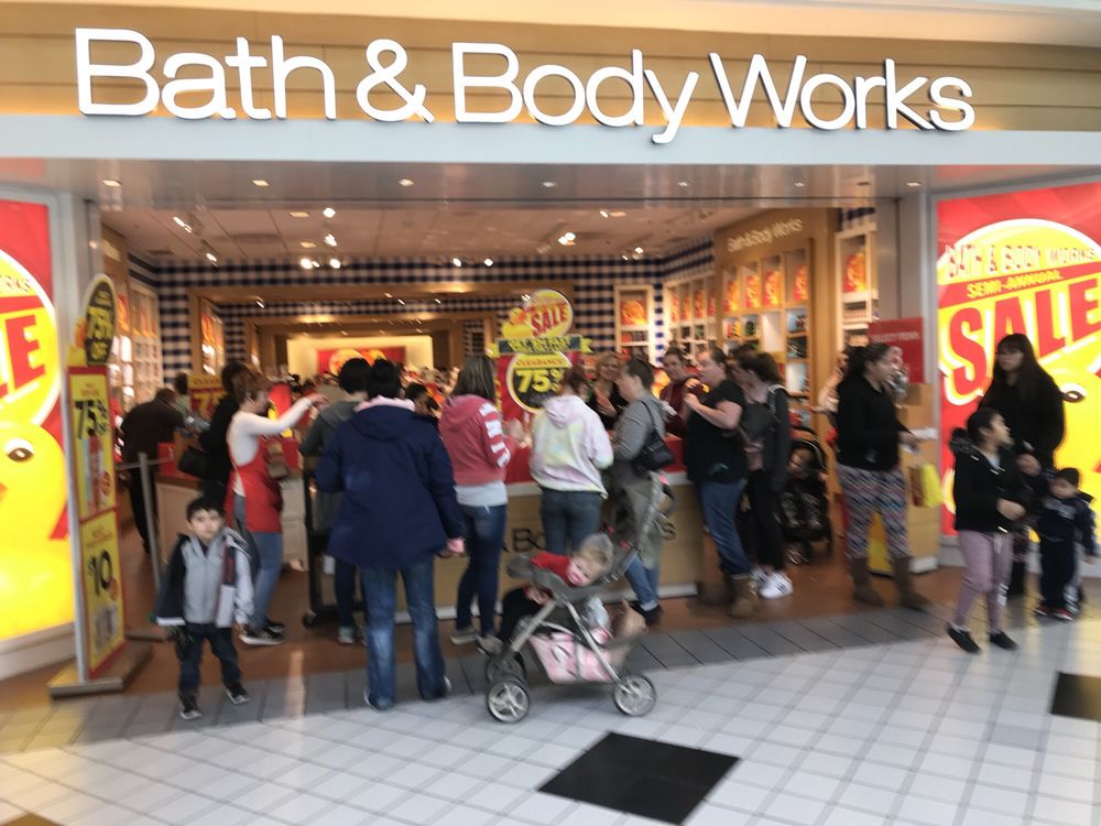 BATH & BODY WORKS Updated August 2024 1180 Newgate Mall, Ogden