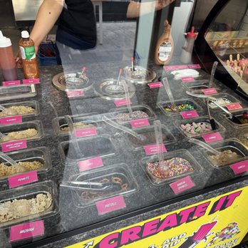 Pop Pops Fabulous Paleta - Ice Cream & Frozen Yogurt Near Me - San Diego, California
