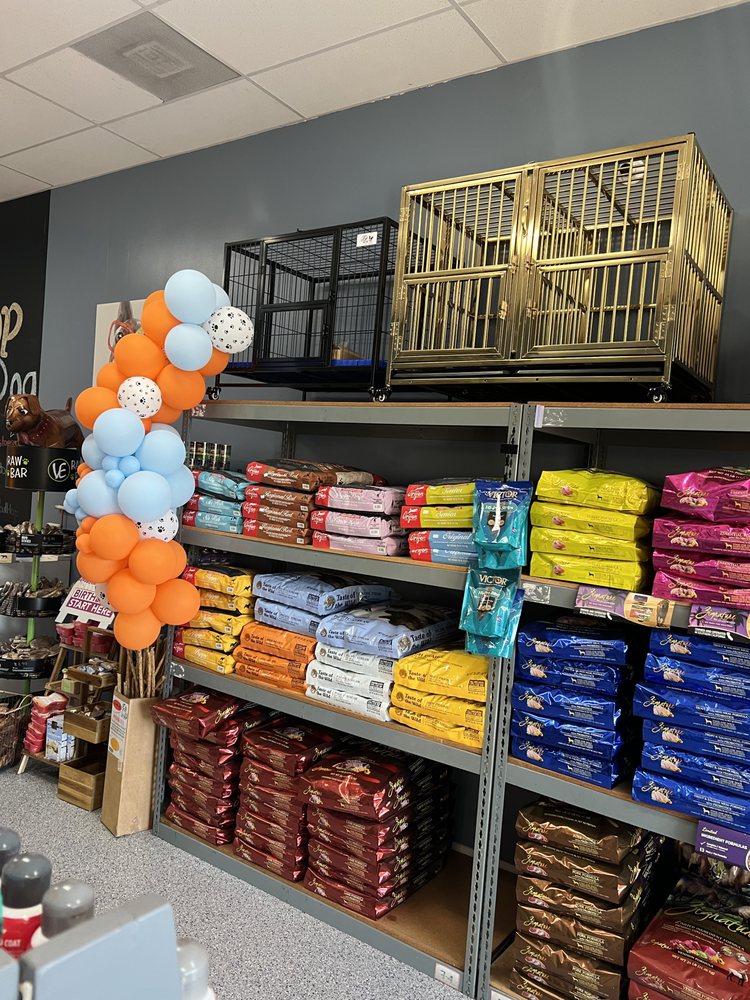 TOP DOG PET STORE Updated October 2024 20 Photos 9932 Atlantic
