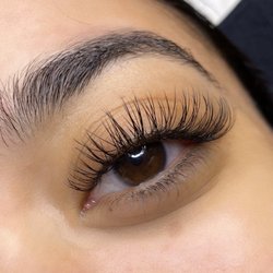The Beautie Bar - Lash extensions
