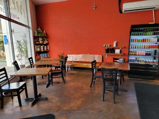 Poppy Cake Baking Company - Sierra Madre Location by null