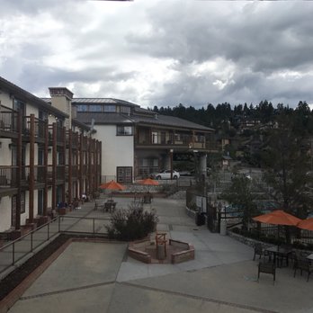 Holiday Inn The Lodge at Big Bear Lake - Big Bear, CA