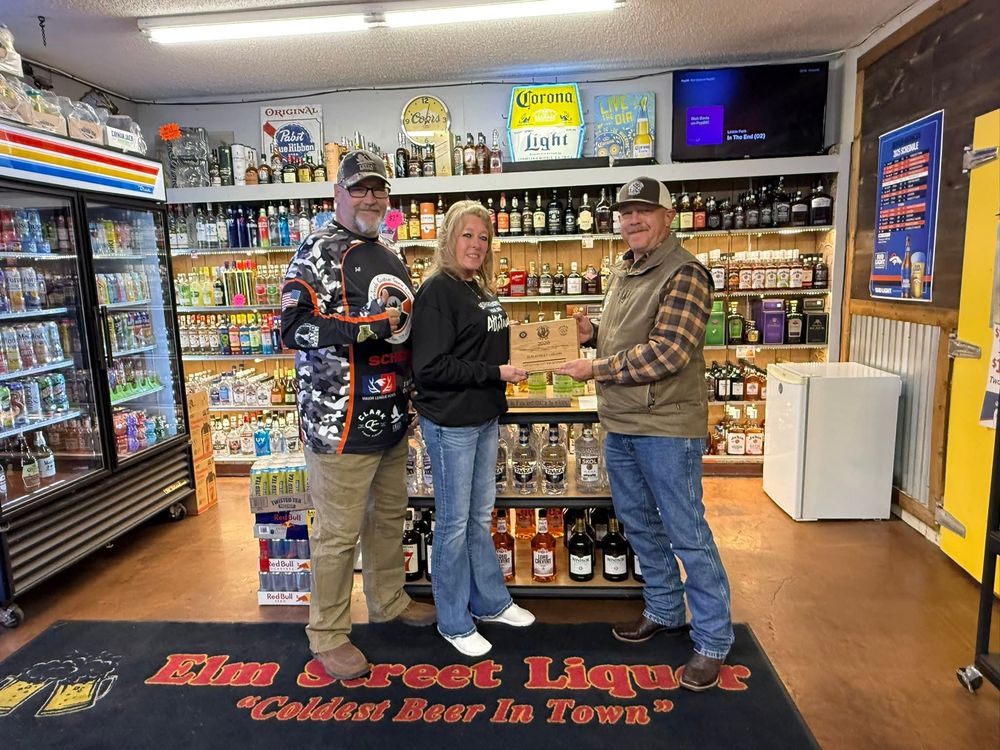 Elm Street Liquor Logo