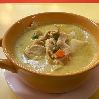 Kim’s Thai Kitchen - Yellow Curry Chicken - Thai Near Me - Willow Creek, California