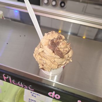 Hugs Ice Cream - Staff gave me a bigger than average serving because it was the bottom of the tub. - Ice Cream & Frozen Yogurt Near Me - Mammoth Lakes, California Hugs Ice Cream - Staff gave me a bigger than average serving because it was the bottom of the tub. - Ice Cream & Frozen Yogurt Near Me - Mammoth Lakes, California