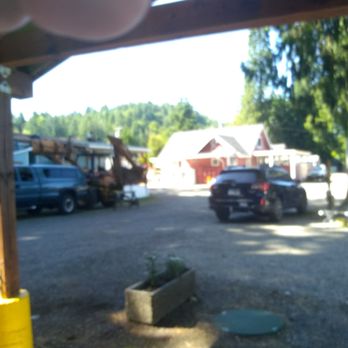 Salmon Shores RV Park - On my first day, the place across from my camper is getting a new roof. This means no peace and quiet all day. Won't be coming back - RV Parks Near Me - Olympia, Washington Salmon Shores RV Park - On my first day, the place across from my camper is getting a new roof. This means no peace and quiet all day. Won't be coming back - RV Parks Near Me - Olympia, Washington