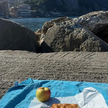 Revello - Chocolatiers & Shops Near Me - Camogli, GE Revello - Chocolatiers & Shops Near Me - Camogli, GE