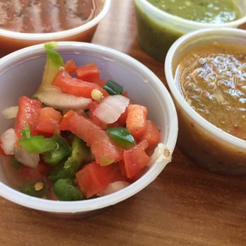 El Rancherito - Good selection of fresh salsas. The one on the front right was the best! - Mexican Near Me - Van Nuys, California El Rancherito - Good selection of fresh salsas. The one on the front right was the best! - Mexican Near Me - Van Nuys, California
