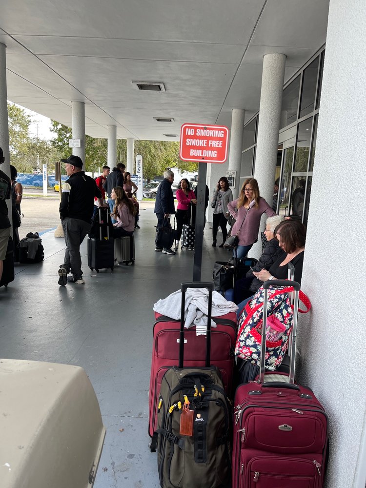 BUDGET RENT A CAR Updated August 2024 84 Photos & 282 Reviews 2005 Belvedere Rd, West Palm