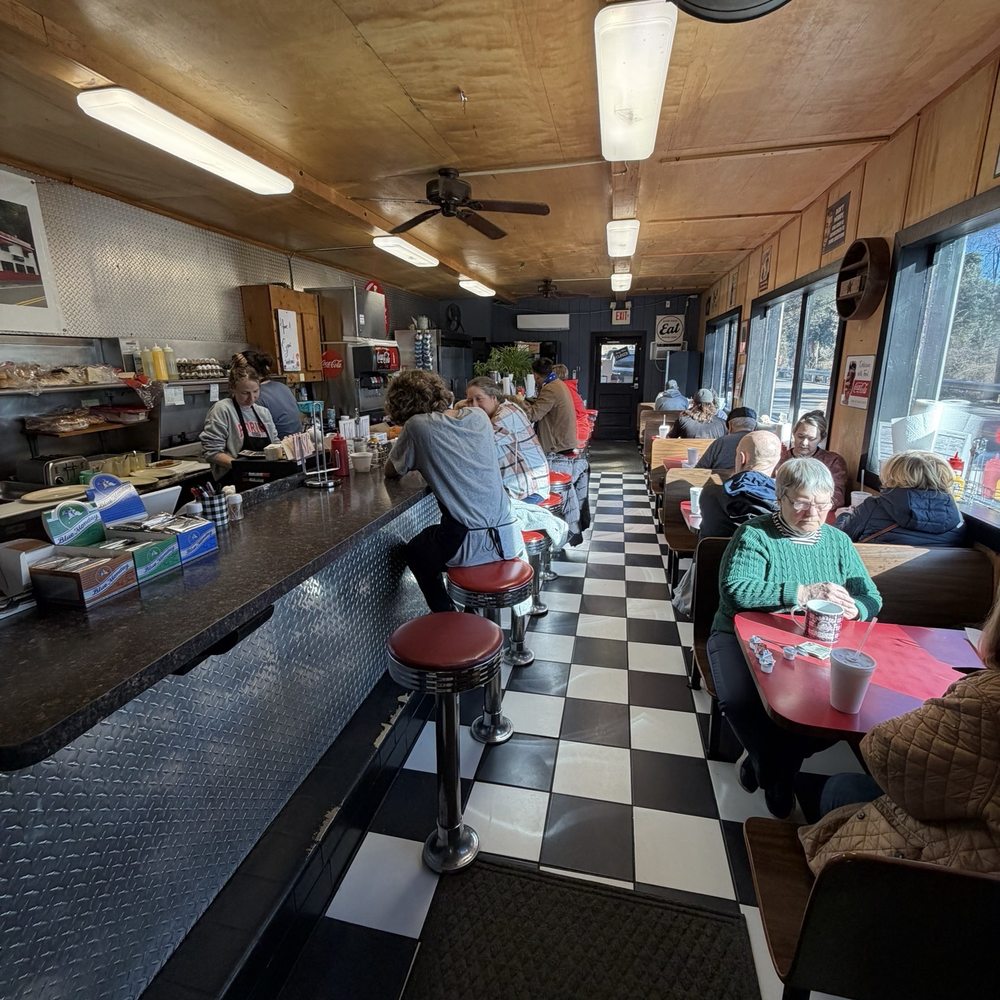 Cliffside Diner - American Near Me - Frankfort, Kentucky