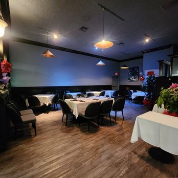 Arte Cafe - New American Near Me - Bellflower, California