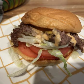 For The Win - Cheeseburger...nom...nom...nom - Sandwiches Near Me - Van Nuys, California For The Win - Cheeseburger...nom...nom...nom - Sandwiches Near Me - Van Nuys, California