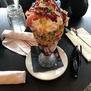 Mom's Kitchen & Bar - Strawberry shortcake shake - Bars Near Me - Astoria, New York Mom's Kitchen & Bar - Strawberry shortcake shake - Bars Near Me - Astoria, New York