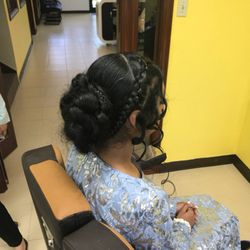 Arch Threading & Hair Salon - Hairstyle