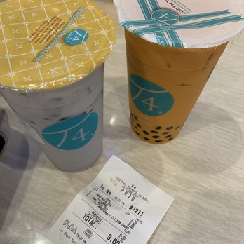 T4 - Taro milk tea (left) &thai tea (right) - Bubble Tea Near Me - Hayward, California