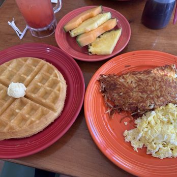 The Reyn - American Near Me - Pasadena, California