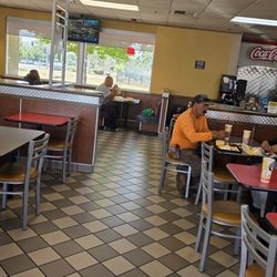 Carl's Jr - Chicken Tenders.