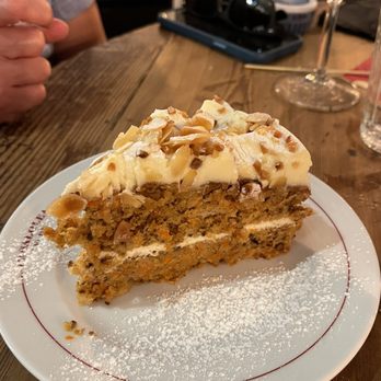Casa Lolea - Carrot cake - Tapas Bars Near Me - Barcelona, B