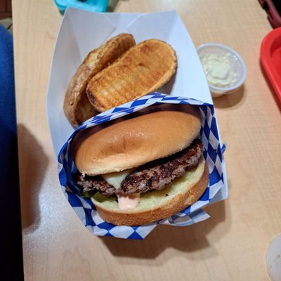 Mr. Dave's by null
