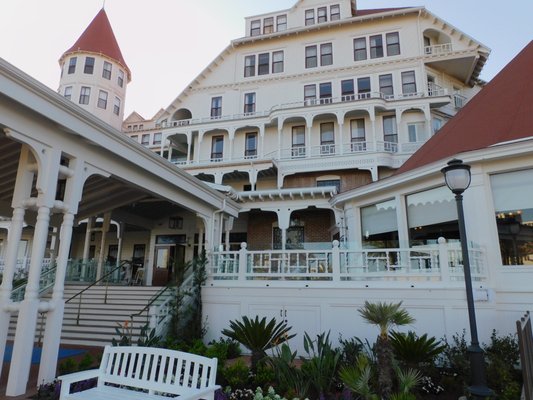 Broadway Pier/Port Pavilion by null