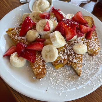 Denny's - American Near Me - Hesperia, California