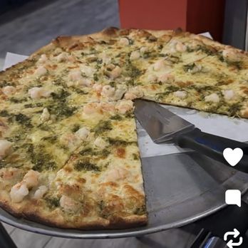 Capone's Pizza Bar Rt.80 - Shrimp Pesto (16" Medium) - Pizza Near Me - North Branford, Connecticut Capone's Pizza Bar Rt.80 - Shrimp Pesto (16" Medium) - Pizza Near Me - North Branford, Connecticut