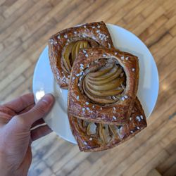 Laune Bread - Asian Pear + Toasted Pecan Flaxipane.
Pears from the neighborhood. Grains from the state. Made with many hands in the bakery.