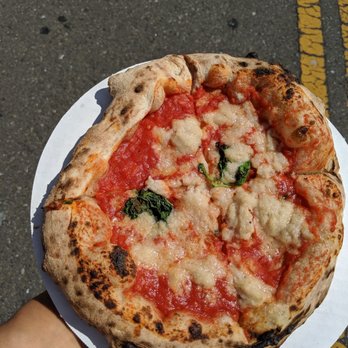 Lucia’s Berkeley - Vegan Margherita - Pizza Near Me - Berkeley, California