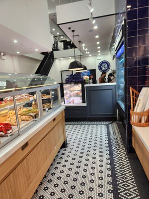 Paris Baguette by null