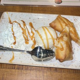 Rum Banana Cheesecake Chimichanga amazing! Rum Banana Cheesecake Chimichanga amazing!
