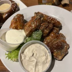Castaway on the Bay - Crispy chicken wings