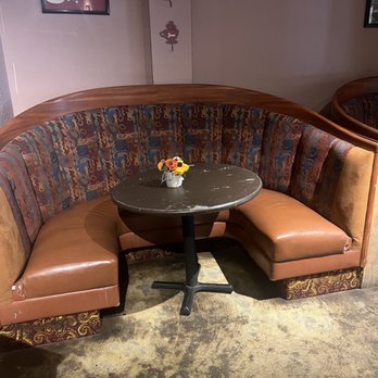 Qualla Java Cafe - Seating - Cafes Near Me - Cherokee, North Carolina