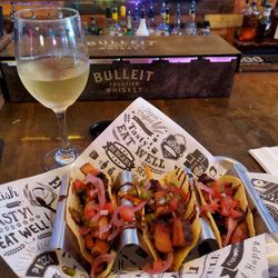 Caddy Shack - Pork belly tacos and chardonnay...couldn't want anything more
