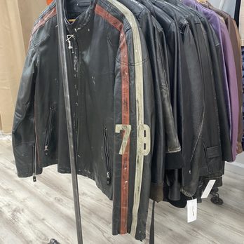 Everdaze - Used, Vintage & Consignment Near Me - San Francisco, California Everdaze - Used, Vintage & Consignment Near Me - San Francisco, California