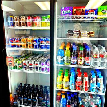 Berge's - Drinks choices cold - Delis Near Me - La Canada Flintridge, California