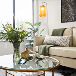 Carlton Senior Living Sacramento - Let Carlton Senior Living Sacramento handle the cooking, cleaning, laundry, maintenance, and utilities.