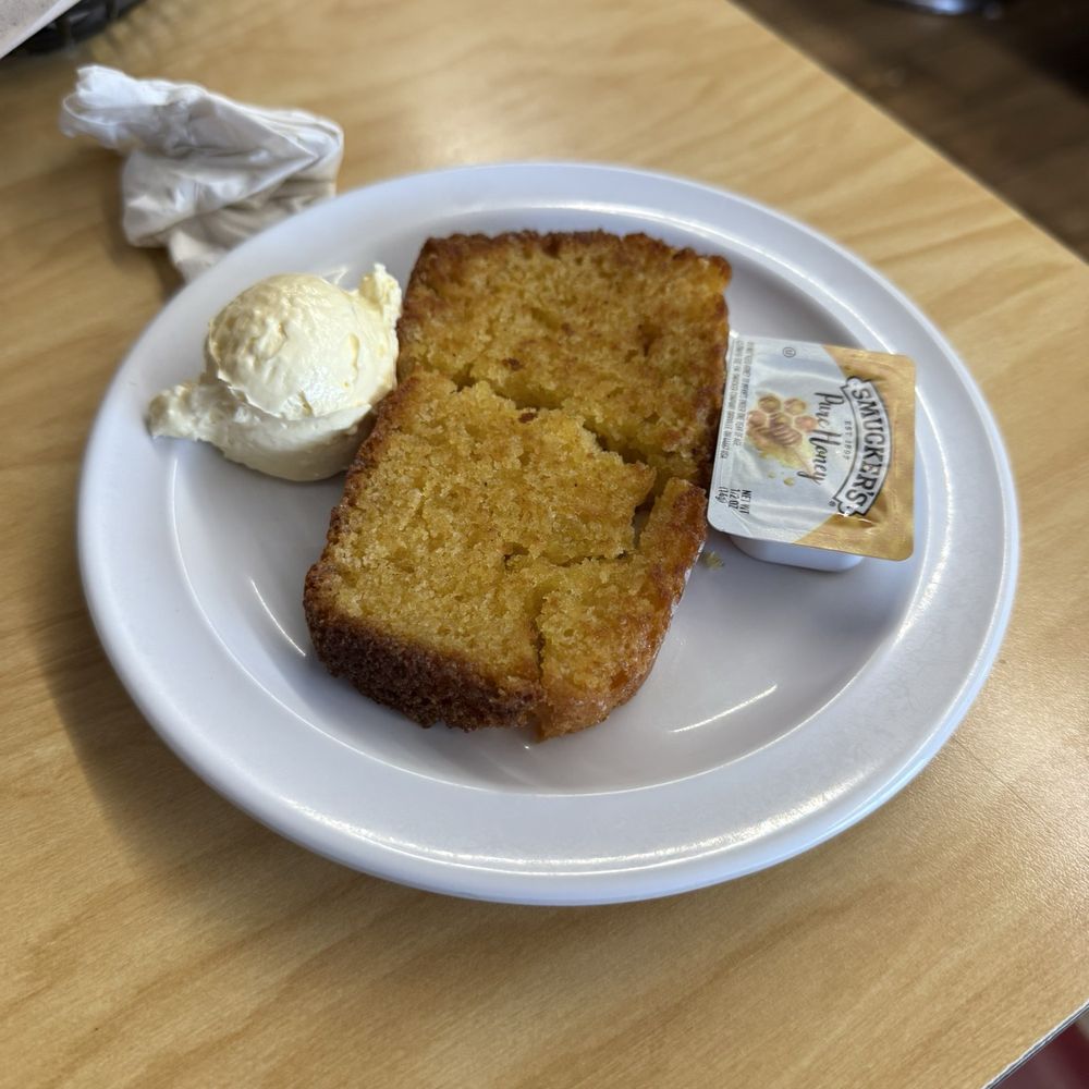 The Serving Spoon - Corn bread - Breakfast & Brunch Near Me - Inglewood, California The Serving Spoon - Corn bread - Breakfast & Brunch Near Me - Inglewood, California