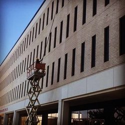 AES Window Cleaning